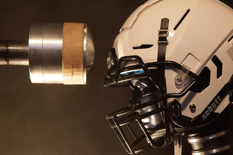 helmet-engineering-2-768x768