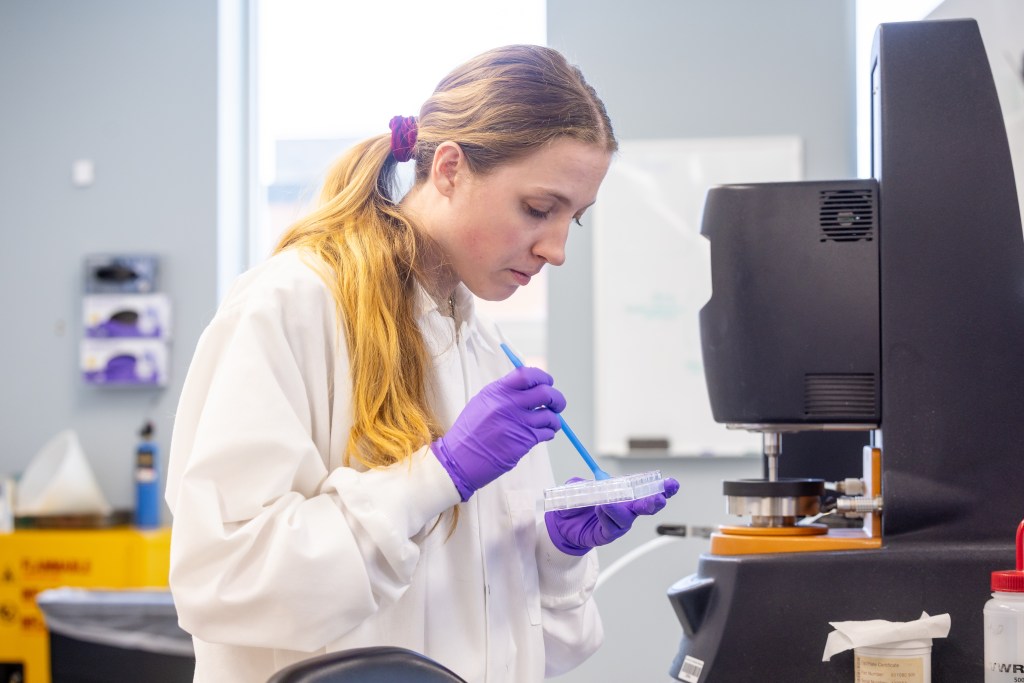 student in the Magin Research lab